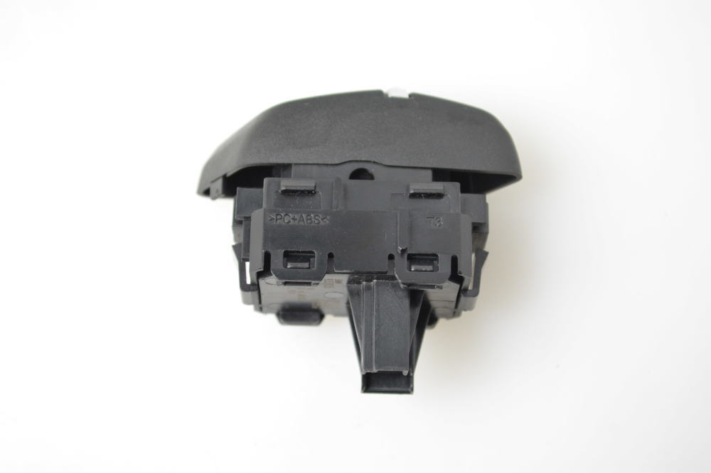 BMW X3 F25 2014 9352035 FRONT LEFT DOOR LOCK UNLOCK SWITCH